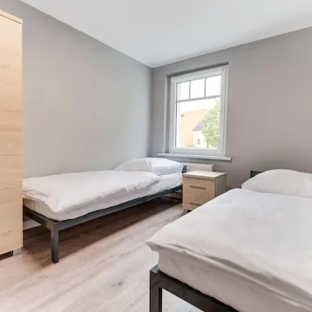 2a Neu Renoviert 3 Zi Whg 5 Betten 43,41qm * Schwedt