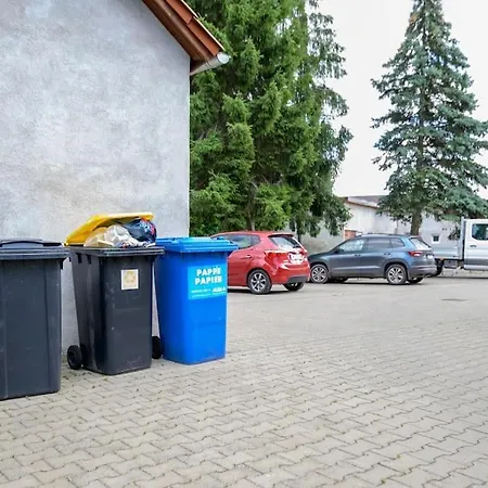 2a Neu Renoviert 3 Zi Whg 5 Betten 43,41qm * Schwedt