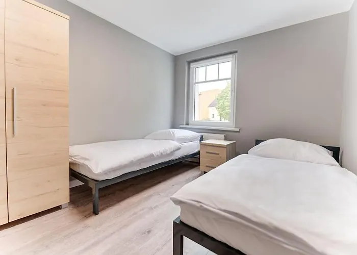 2a Neu Renoviert 3 Zi Whg 5 Betten 43,41qm * Schwedt/Oder